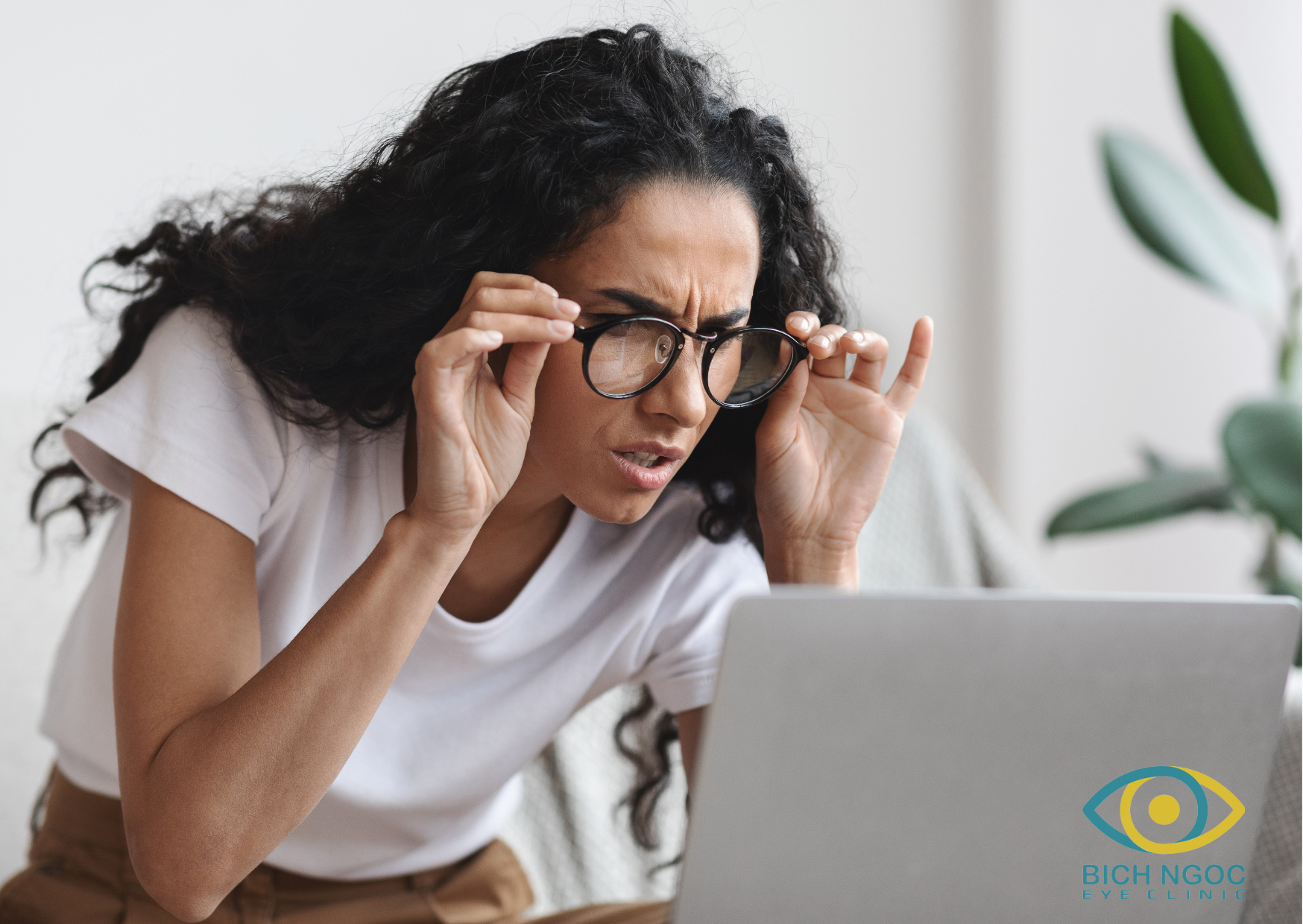 hội chứng tật khúc xạ